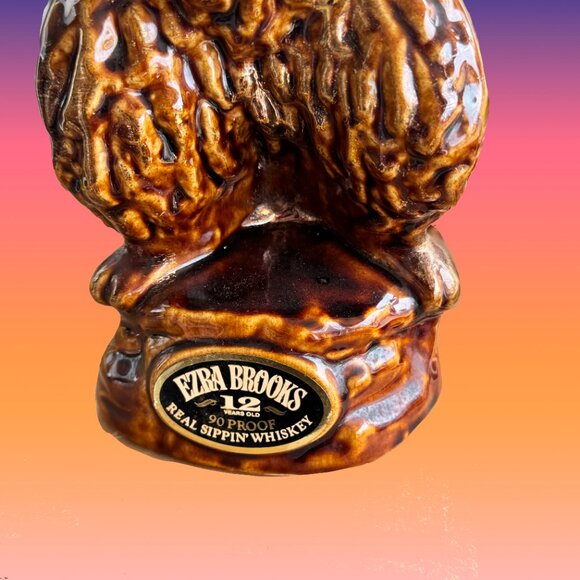 1968 Ezra Brooks "Sippin' Whiskey" grizzly bear decanter - Picture 4 of 6